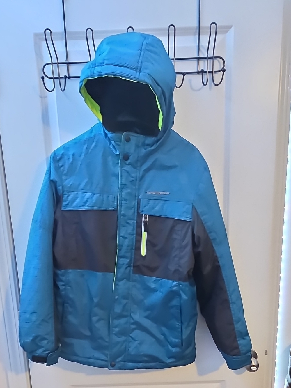 ZeroXposur Blue and Neon Green-Accent Kids Puffer Jacket